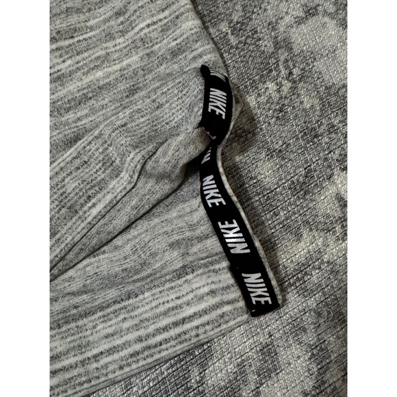 Nike Men's Heathered Gray Short Sleeve T-Shirt Size XL - Picture 2 of 7